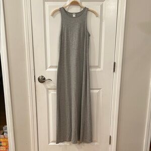 Old Navy Gray Sleeveless Maxi Dress